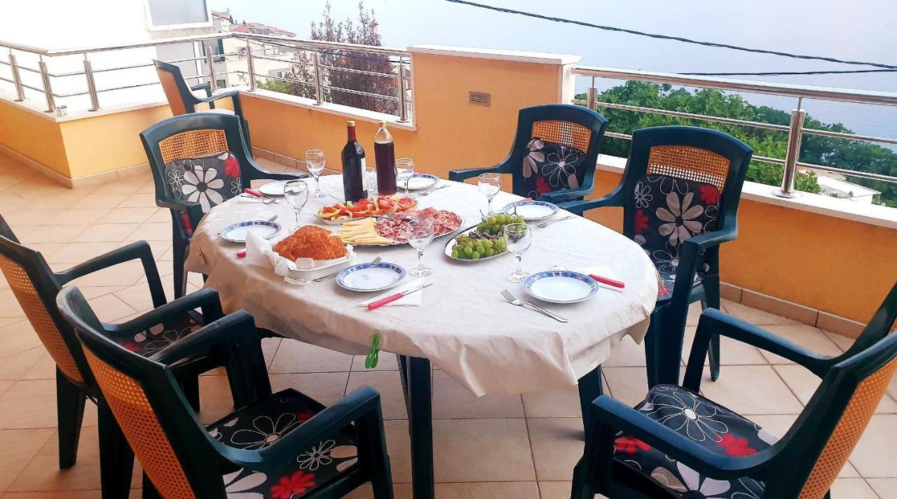 Apartment Tony Omiš Kültér fotó