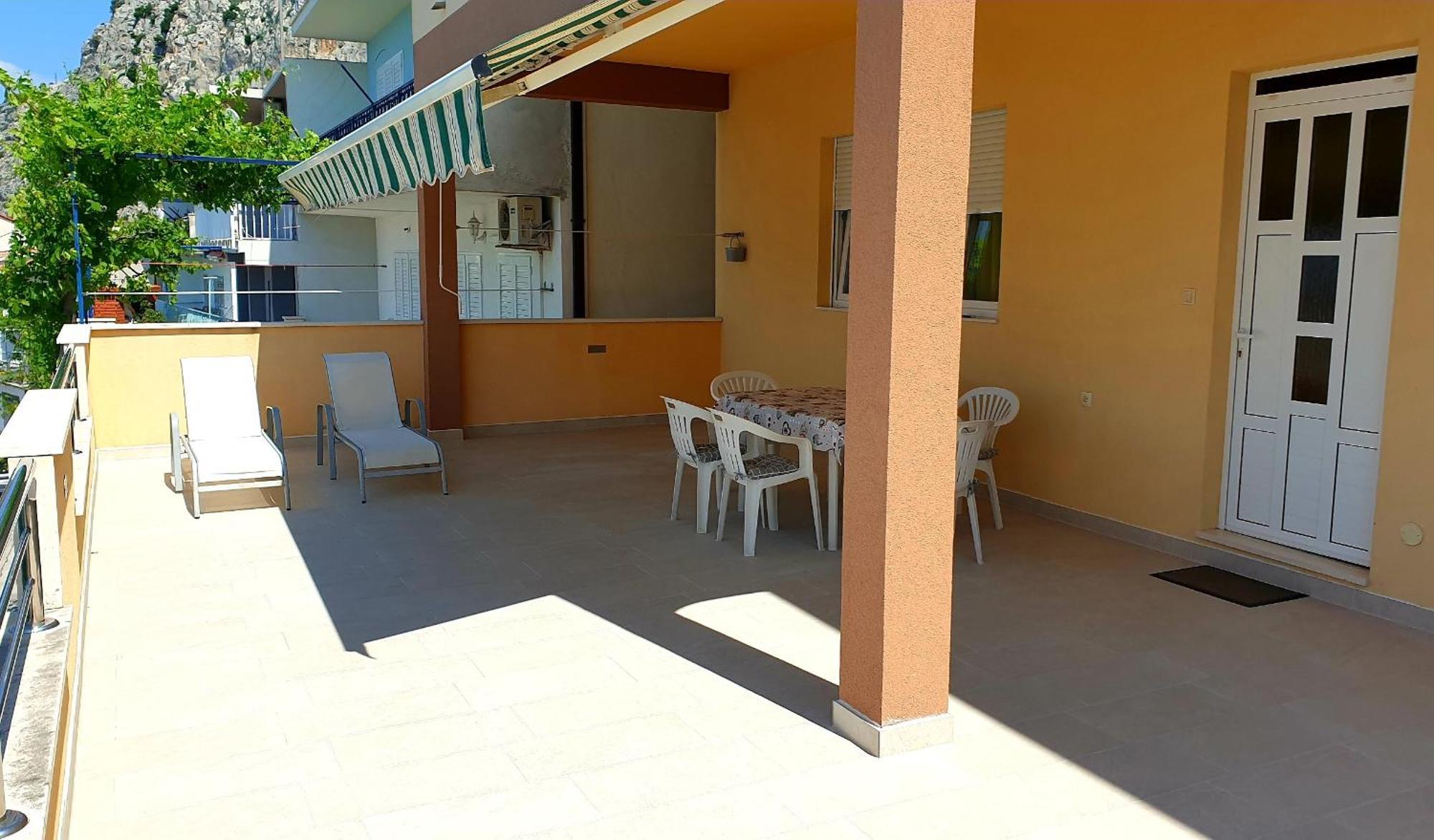Apartment Tony Omiš Kültér fotó