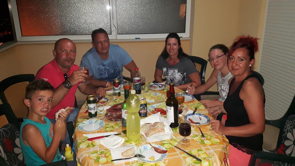 Apartment Tony Omiš Kültér fotó